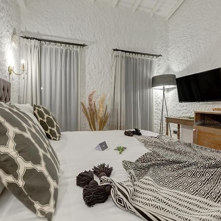 אלאקאטי Alachi Hotel חדר תמונה