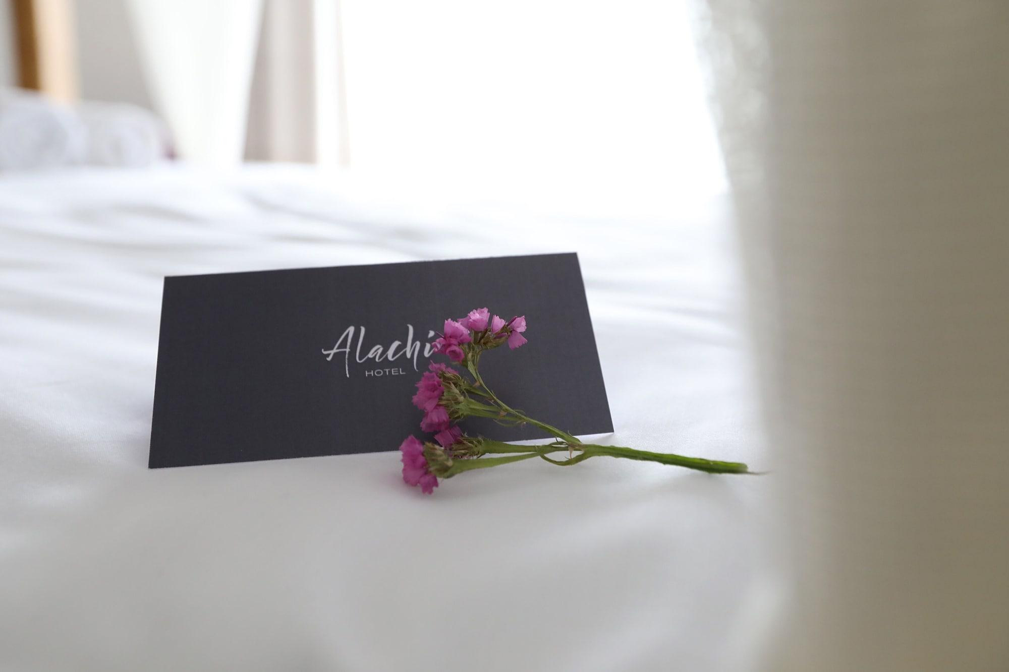 אלאקאטי Alachi Hotel מראה חיצוני תמונה