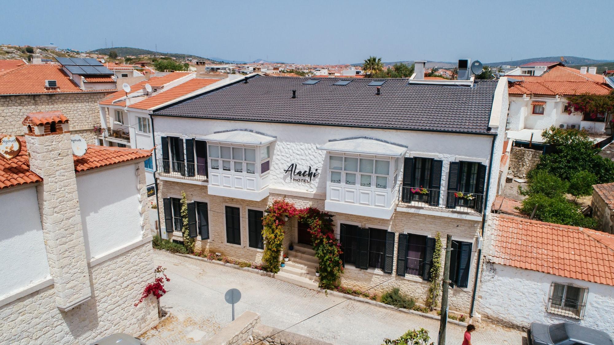 אלאקאטי Alachi Hotel מראה חיצוני תמונה