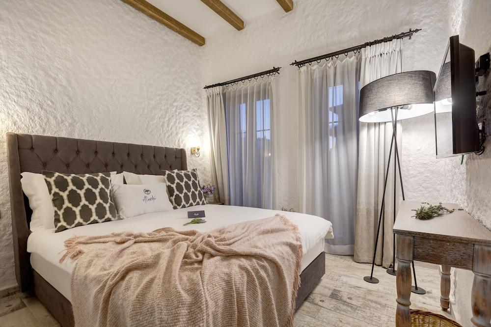 אלאקאטי Alachi Hotel מראה חיצוני תמונה
