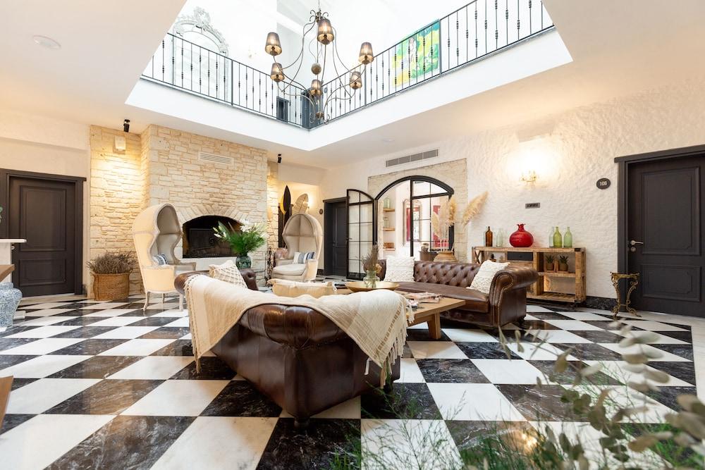אלאקאטי Alachi Hotel מראה חיצוני תמונה